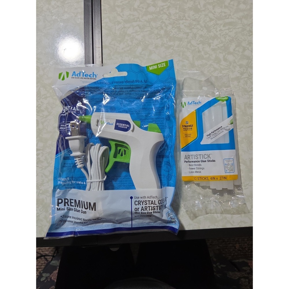 AdTech Mini Hot Glue Gun Kit + 12 Glue‎ Sticks Craft DIY Hot Melt Set